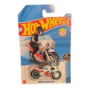 Hot Wheels Honda VFR750R RC30 MOTO 4/5 224/250 Diecast Motorcycle New 2025 White